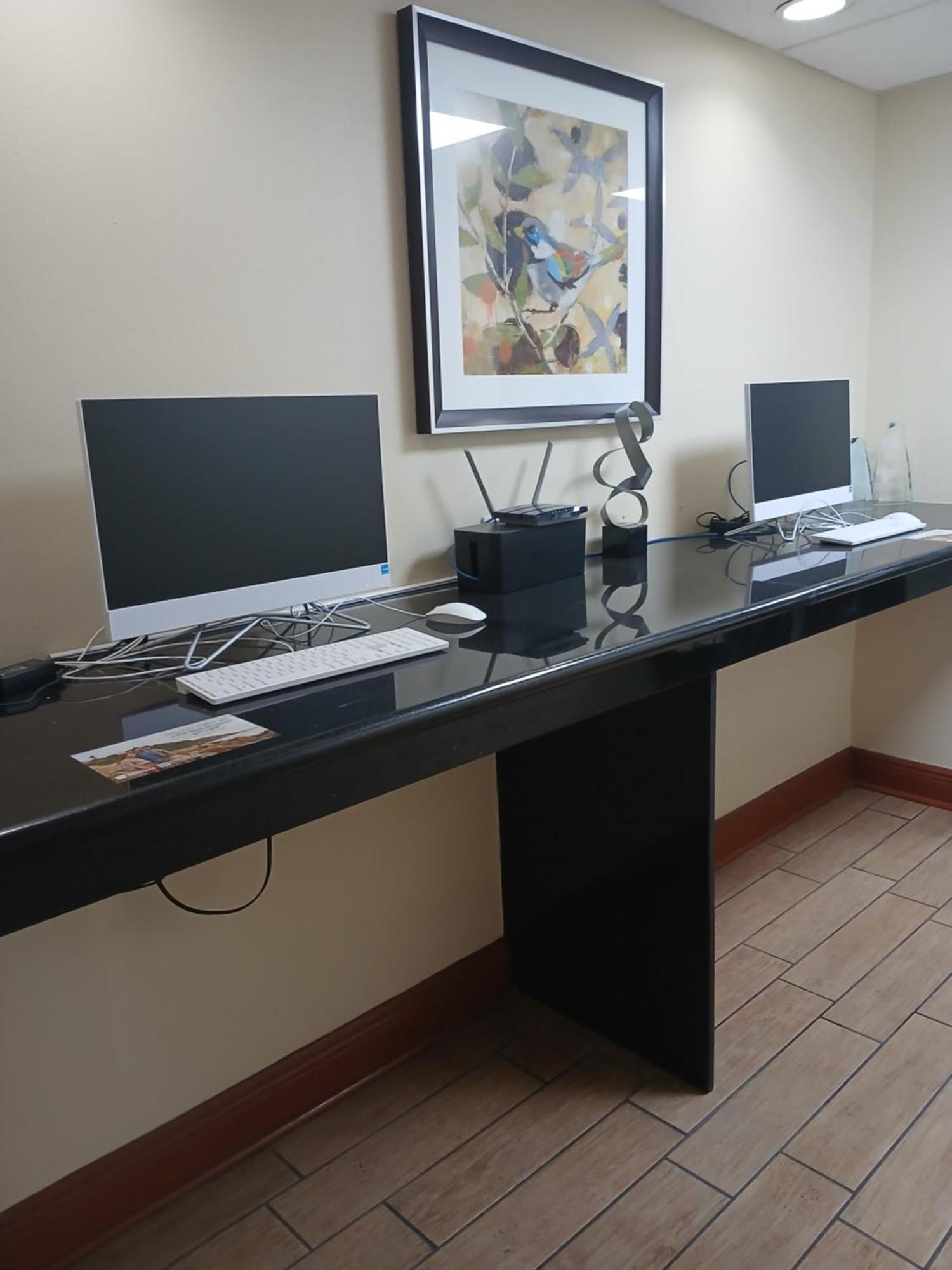 Best Western Plus Bradenton Hotel & Suites Exterior photo